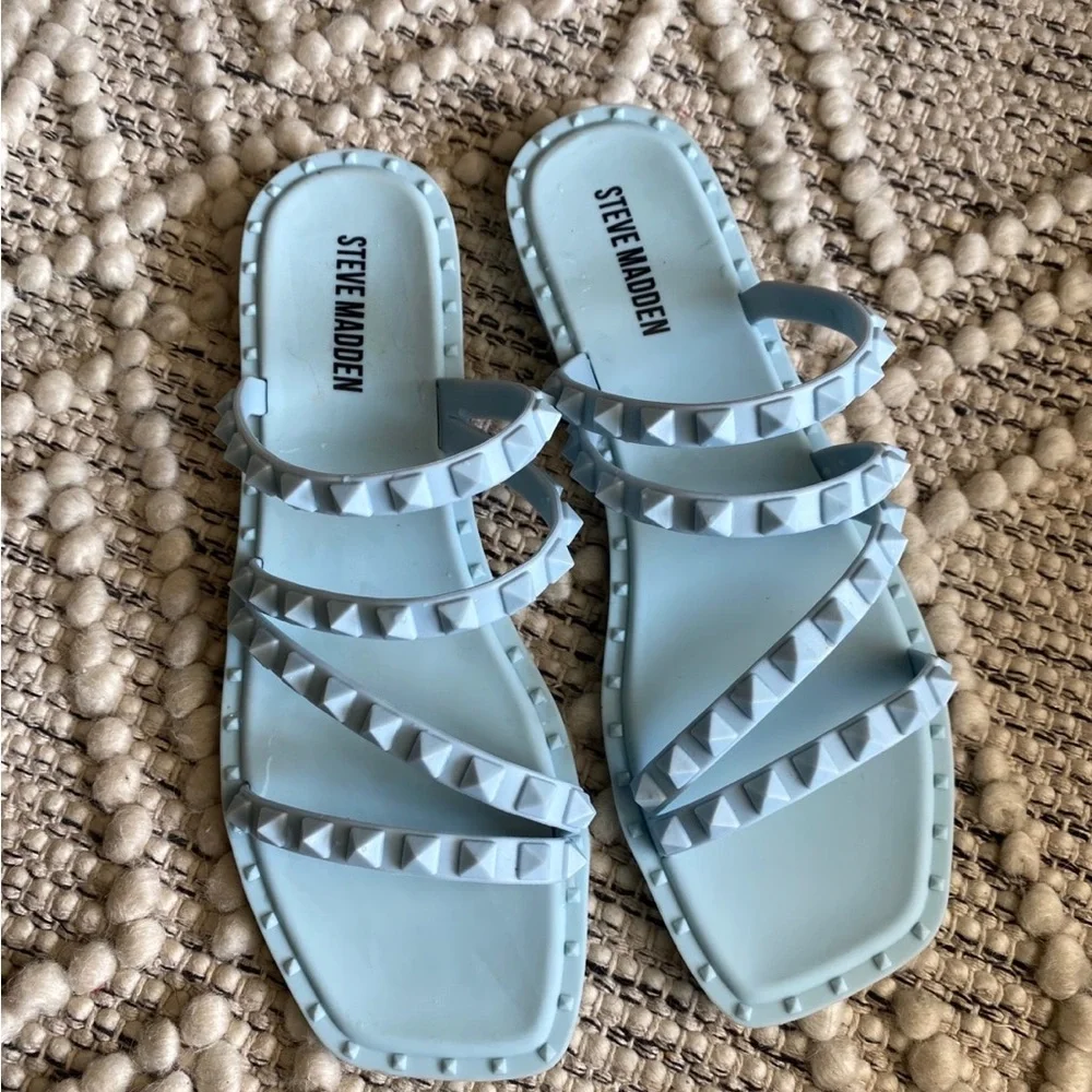 Steve Madden baby blue Sandals size 7 - Picture 1 of 2